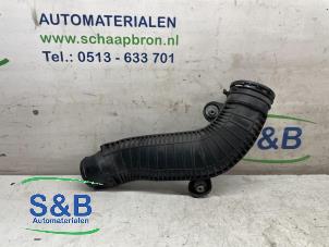Intercooler Rohr van een Volkswagen Beetle (16AB) 2.0 GSR 16V 2014