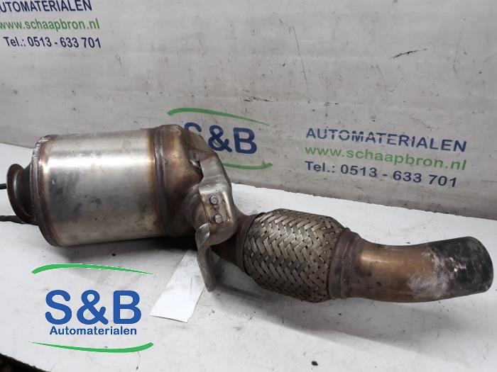 Catalytic converter from a BMW 1 serie (E87/87N) 118d 16V 2007