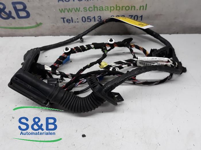 Begagnade Kablage Volkswagen Passat Pris € 35,00 Marginaltabell erbjuds av Schaap & Bron