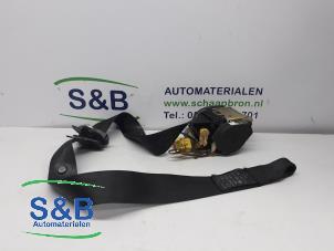 Gebrauchte Sicherheitsgurt links vorne Volkswagen Polo IV (9N1/2/3) 1.9 SDI Preis € 25,00 Margenregelung angeboten von Schaap & Bron