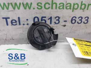 Used Airbag sensor Audi A3 (8V1/8VK) 2.0 TDI 16V Price € 15,00 Margin scheme offered by Schaap & Bron