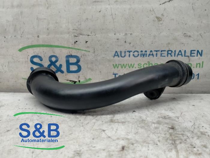 Usagé Tube intercooler Volkswagen Transporter/Caravelle T5 2.0 TDI DRF 4Motion Prix € 25,00 Règlement à la marge proposé par Schaap & Bron