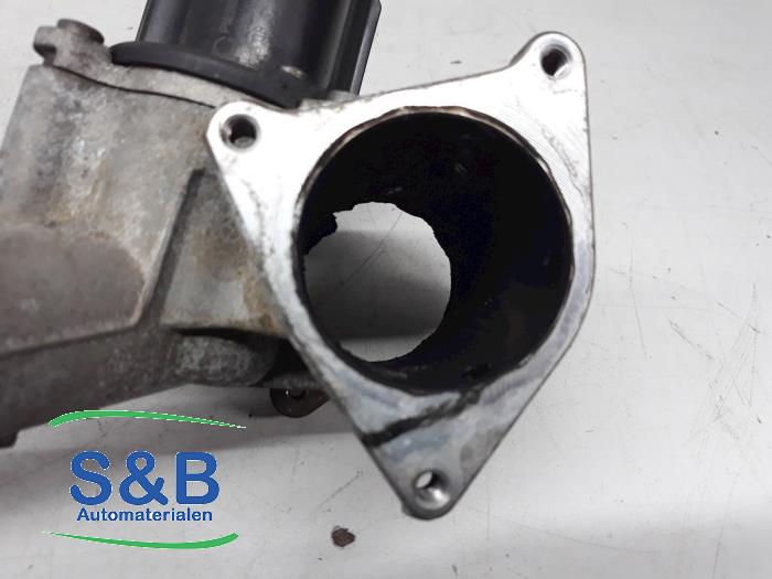 EGR valve Volkswagen Caddy Combi III 1.9 TDI 03G131501N BLS