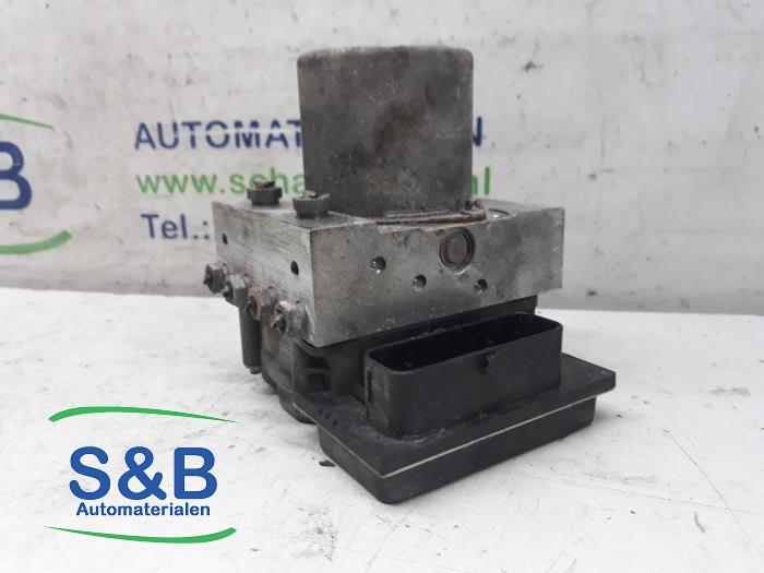 Begagnade ABS-pump Volkswagen Crafter 2.5 TDI 30/32/35 Pris € 299,00 Marginaltabell erbjuds av Schaap & Bron