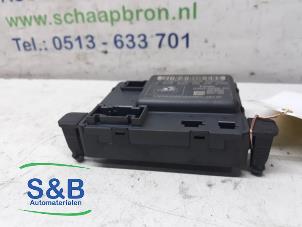 Used Comfort Module Volkswagen Crafter 2.5 TDI 30/32/35 Price € 50,00 Margin scheme offered by Schaap & Bron