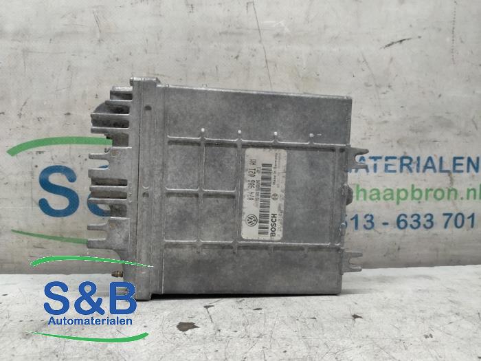 Used Engine management computer Volkswagen LT II 28/31/35 2.5 TDi Price € 95,00 Margin scheme offered by Schaap & Bron