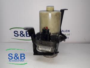 Used Power steering pump Volkswagen Polo V (6R) 1.2 12V Price € 75,00 Margin scheme offered by Schaap & Bron