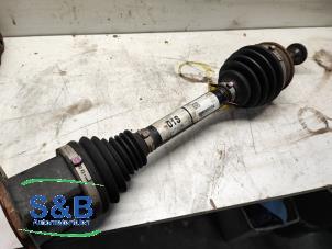 Used Front drive shaft, left Audi A4 Avant (B9) 2.0 TFSI 16V Price € 150,00 Margin scheme offered by Schaap & Bron