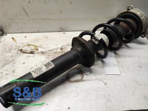 Used Fronts shock absorber, left Audi A4 Avant (B9) 2.0 TFSI 16V Price € 80,00 Margin scheme offered by Schaap & Bron