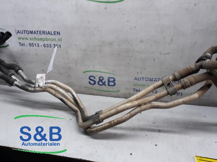 Begagnade Vattenrör Volkswagen Transporter T6 2.0 TDI 150 Pris € 35,00 Marginaltabell erbjuds av Schaap & Bron