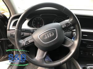 Usados Volante Audi A4 Avant (B8) 1.8 TFSI 16V Precio € 125,00 Norma de margen ofrecido por Schaap & Bron