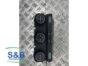 Used Climatronic panel Volkswagen Golf Plus (5M1/1KP) 1.6 FSI 16V Price € 75,00 Margin scheme offered by Schaap & Bron