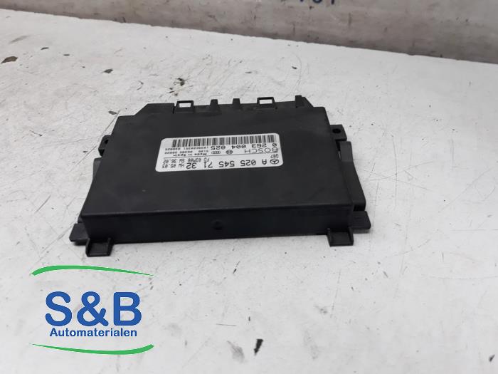 PDC Module Mercedes E 2.2 E-200 CDI 16V - A0255457132