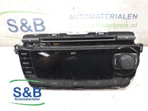 Used Radio CD player Seat Ibiza IV (6J5) 1.4 TSI 16V FR Price € 49,00 Margin scheme offered by Schaap & Bron