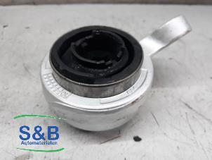 Used Front lower wishbone rubber, right BMW 3 serie (E46/2) 320 Cd 16V Price € 22,98 Inclusive VAT offered by Schaap & Bron