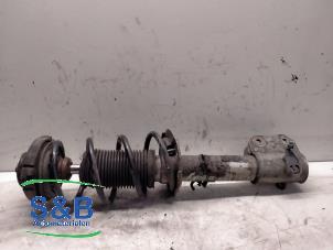 Used Fronts shock absorber, left Audi A2 (8Z0) Price € 50,00 Margin scheme offered by Schaap & Bron