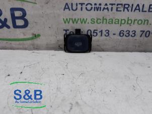 Usados Sensor de lluvia Volkswagen Touran (1T1/T2) 1.4 16V TSI 170 Precio € 35,00 Norma de margen ofrecido por Schaap & Bron