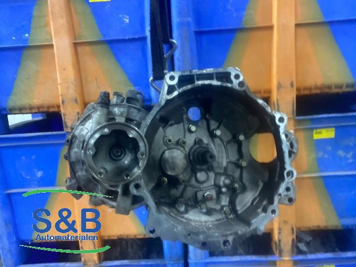 Gebrauchte Getriebe Volkswagen Bora (1J2) 2.0 Preis € 250,00 Margenregelung angeboten von Schaap & Bron