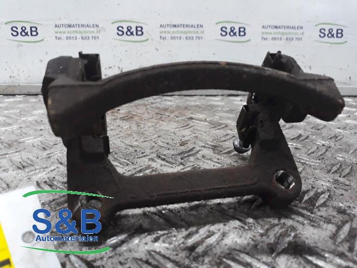 Brake anchor plate Volkswagen Multivan T5 1.9 TDi - 7H0615425A