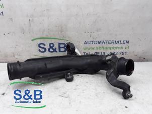 Gebrauchte Intercooler Rohr Volkswagen Passat (362) 1.6 TDI 16V Bluemotion Preis € 35,00 Margenregelung angeboten von Schaap & Bron