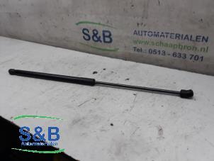 Used Bonnet gas strut, left Seat Alhambra (7N) 2.0 TDI 16V Price € 15,00 Margin scheme offered by Schaap & Bron