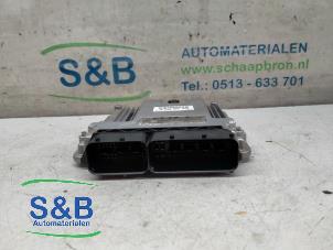 Engine management computer from a Audi A4 Avant (B8) 2.0 TDI 16V 2008