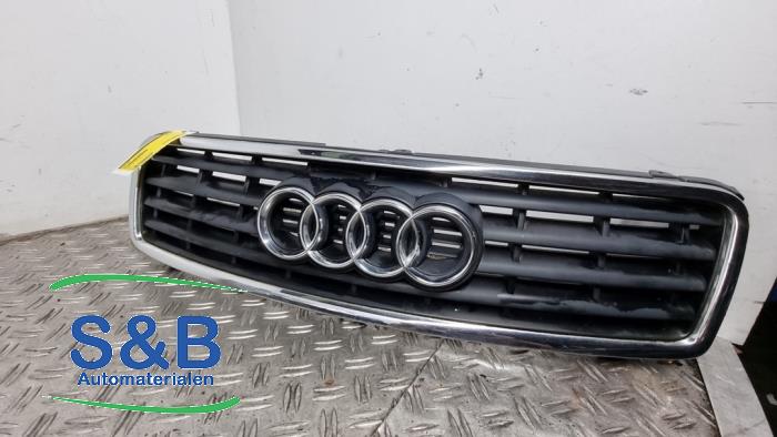 Usagé Divers Audi A4 (B7) 2.5 TDI V6 24V Prix € 35,00 Règlement à la marge proposé par Schaap & Bron