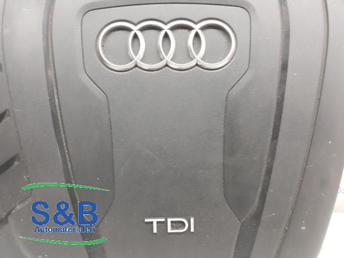 Abdeckblech Motor van een Audi Q5 (8RB) 2.0 TDI 16V Quattro 2017