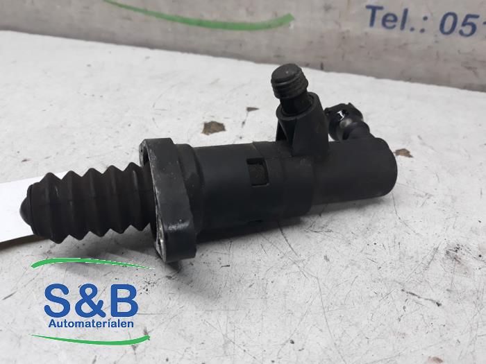 Clutch master cylinders with gearbox code RTH stock