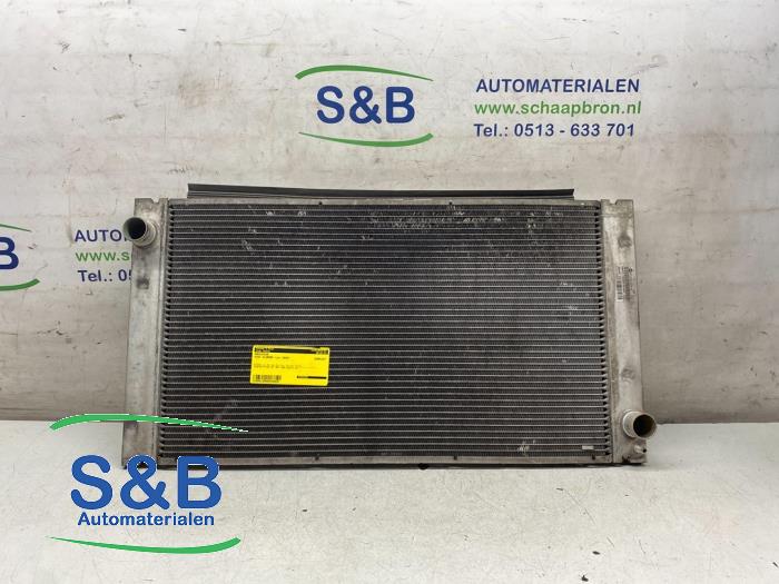 Usagé Radiateur Mini Clubman (R55) 1.6 16V Cooper S Prix € 60,00 Règlement à la marge proposé par Schaap & Bron