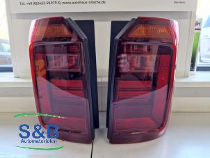 New Set of taillights, left + right Volkswagen Caddy Combi IV 2.0 TDI 122 Price € 217,80 Inclusive VAT offered by Schaap & Bron