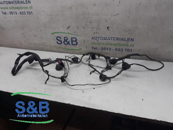 Używane Kabel (rózne) Audi A8 Cena € 50,00 Procedura marży oferowane przez Schaap & Bron