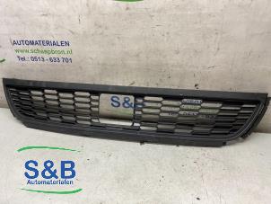 Used Air grill bonnet centre Volkswagen Polo V (6R) 1.4 TDI 12V 90 Price € 45,00 Margin scheme offered by Schaap & Bron
