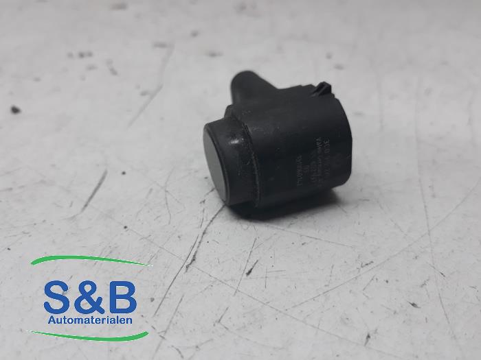 Begagnade Ultraljudssensor Volkswagen Passat (3C2) 2.0 TDI 140 Pris € 30,00 Marginaltabell erbjuds av Schaap & Bron