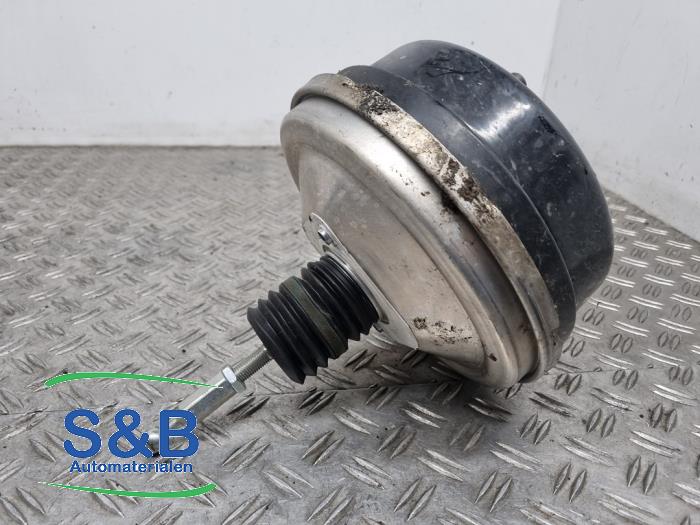 Gebrauchte Bremskraftverstärker Audi A4 Avant (B8) 1.8 TFSI 16V Preis € 175,00 Margenregelung angeboten von Schaap & Bron