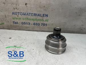 New CV joint, front Audi 80 (B3) 1.9 Diesel Price € 36,30 Inclusive VAT offered by Schaap & Bron