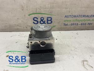 Pompe ABS d'un Audi A3 (8V1/8VK) 1.4 TFSI 16V 2014