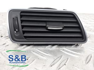 Used Dashboard vent Volkswagen Passat Variant (365) 1.4 TSI 16V Price € 15,00 Margin scheme offered by Schaap & Bron