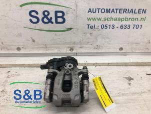 Used Rear brake calliper, right Peugeot 208 II (UB/UH/UP) 1.2 Vti 12V PureTech 100 Price € 135,00 Margin scheme offered by Schaap & Bron