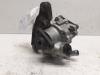 Power steering pump from a Mini Mini One/Cooper (R50), 2001 / 2007 1.4 D One, Hatchback, Diesel, 1.364cc, 65kW (88pk), FWD, W17D14A; 1ND, 2003-06 / 2006-09, RB11 2004