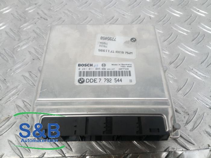 Used Engine management computer BMW Mini (R50/53) 1.4 D One Price € 125,00 Margin scheme offered by Schaap & Bron