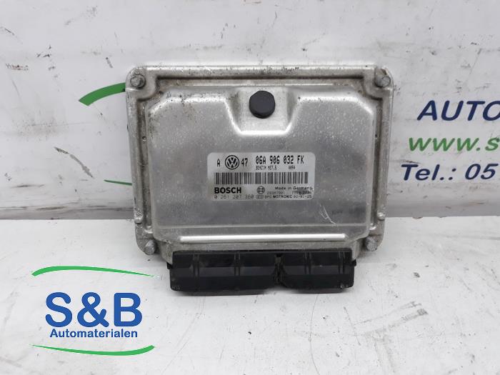 Used Engine management computer Volkswagen Golf IV (1J1) 2.0 Price € 125,00 Margin scheme offered by Schaap & Bron