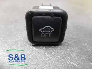 Gebrauchte Schalter (sonstige) Skoda Fabia Preis € 15,00 Margenregelung angeboten von Schaap & Bron