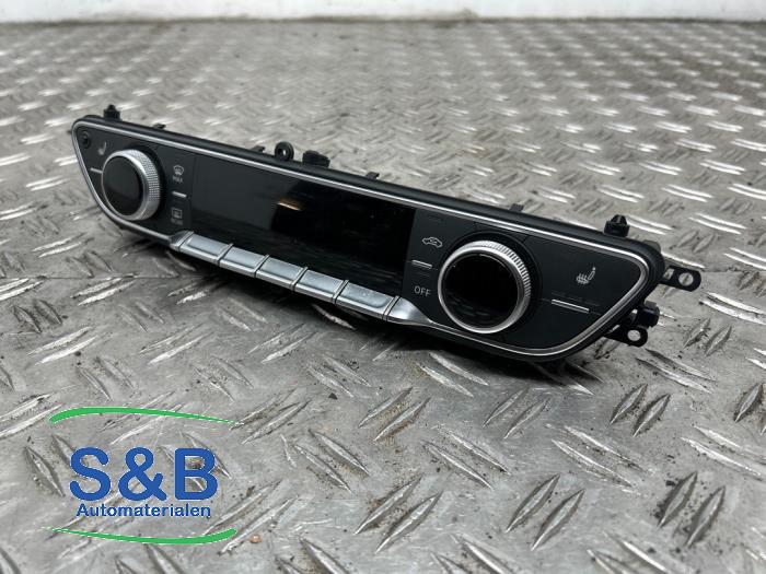 Używane Panel climatronic Audi A4 (B9) 1.4 TFSI 16V Cena € 275,00 Procedura marży oferowane przez Schaap & Bron