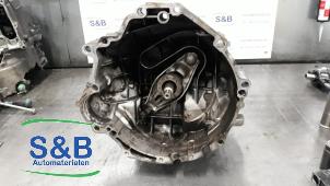 Używane Skrzynia biegów Audi A4 Avant Quattro (B6) 2.5 TDI V6 24V Cena € 450,00 Procedura marży oferowane przez Schaap & Bron