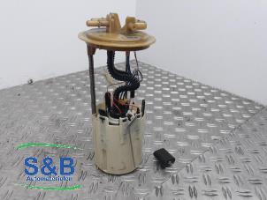 Usados Bomba eléctrica de combustible Volkswagen Crafter 2.0 TDI 16V Precio € 70,00 Norma de margen ofrecido por Schaap & Bron