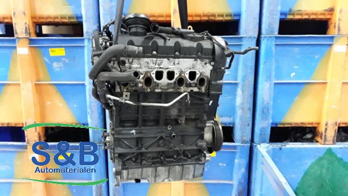 Engine from a Volkswagen Golf Plus (5M1/1KP) 1.9 TDI 105 2007