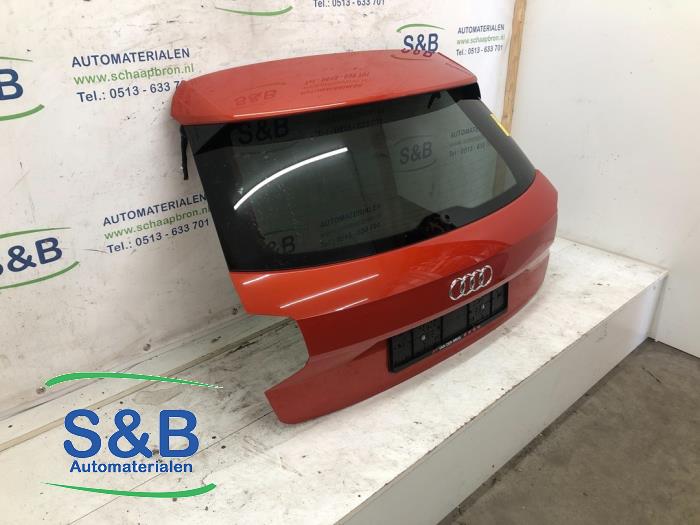 Hayon d'un Audi Q2 (GAB/GAG) 1.4 TFSI 16V 2018