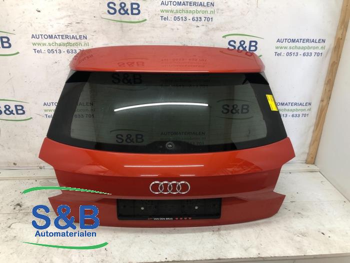 Hayon d'un Audi Q2 (GAB/GAG) 1.4 TFSI 16V 2018