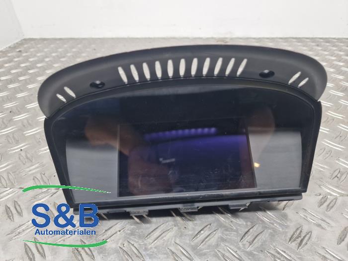 Gebrauchte Frontscheibenanzeige BMW 3 serie (E90) 320d 16V Edition Fleet Preis € 100,00 Margenregelung angeboten von Schaap & Bron